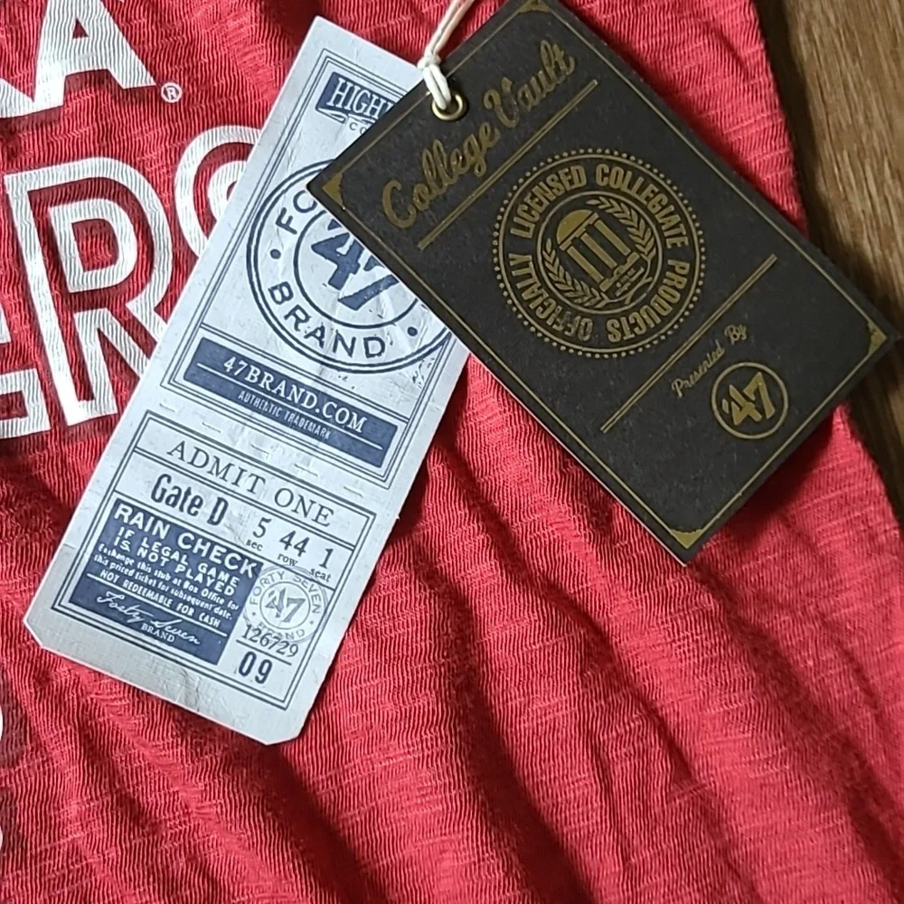 Husker Tshirt - Picture 4 of 4